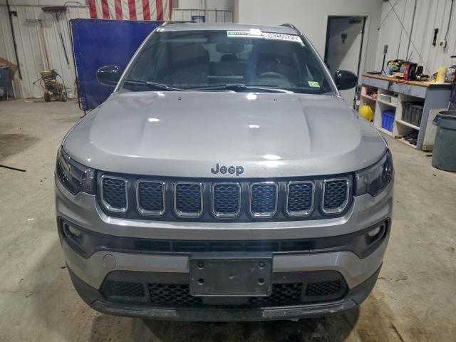 Jeep Compass Latitude Image 5