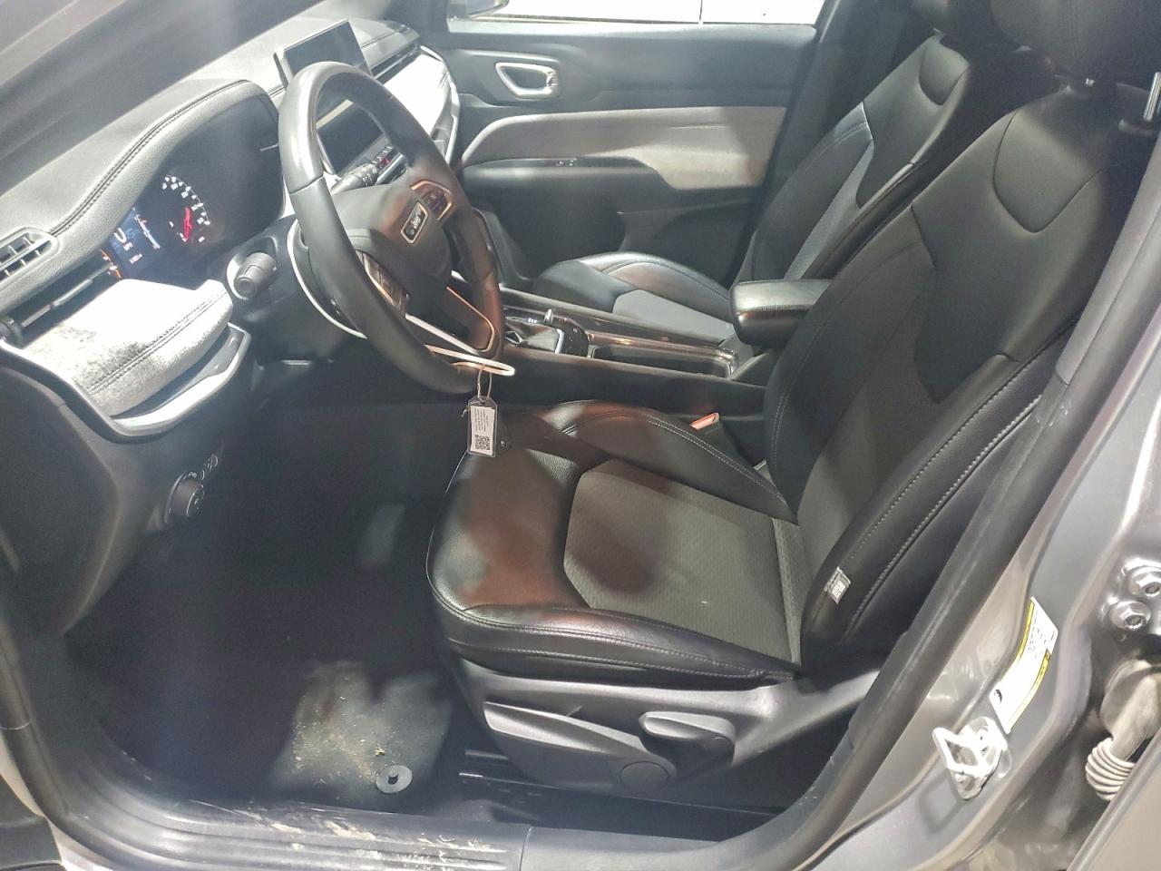 Jeep Compass Latitude Image 11