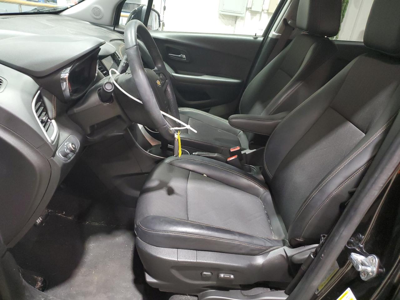 Chevrolet Trax 1lt Image 14