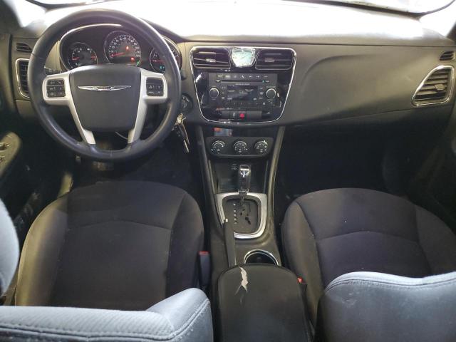 Chrysler 200 Touring Image 13