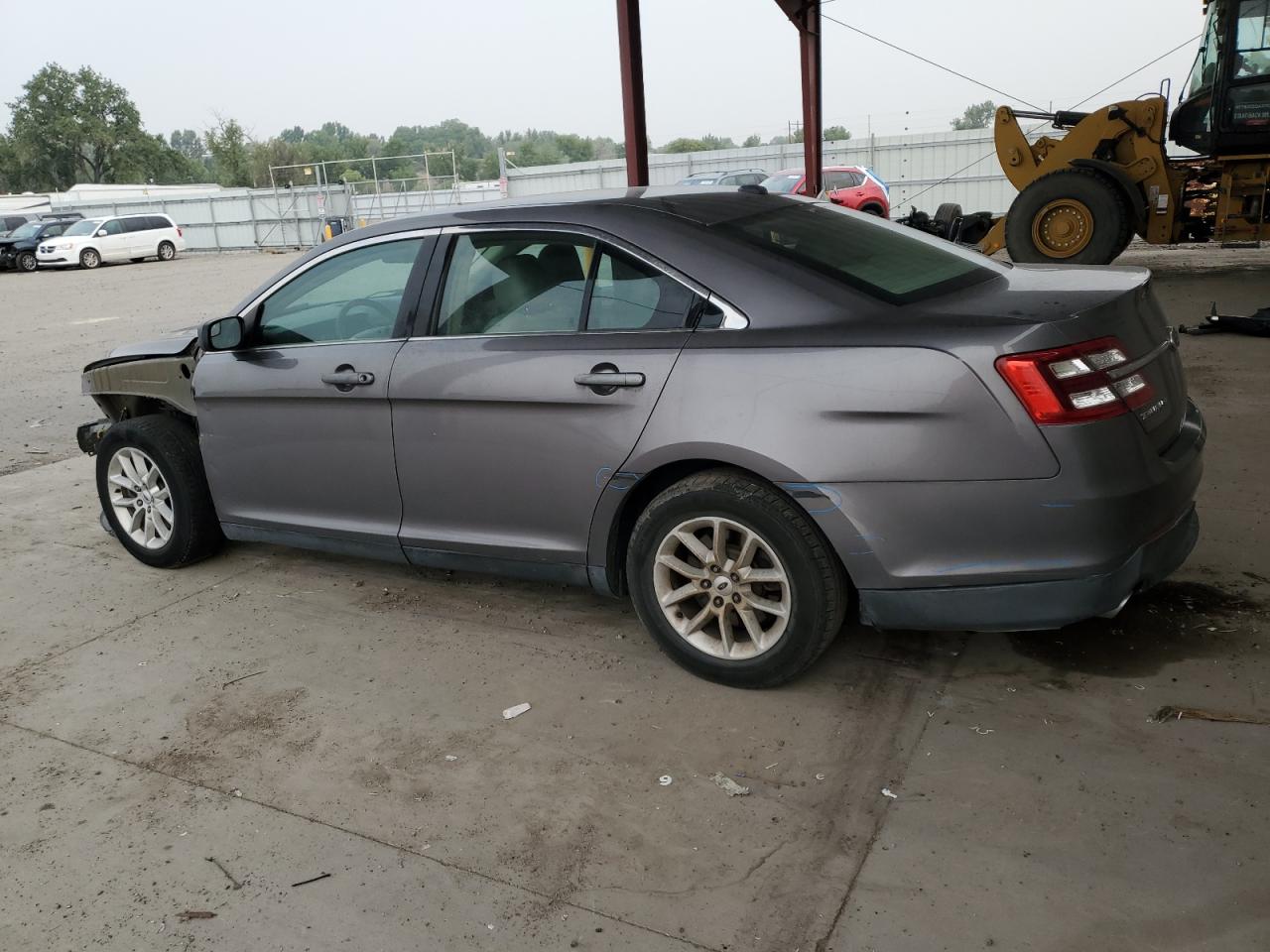 Ford Taurus Se Image 2