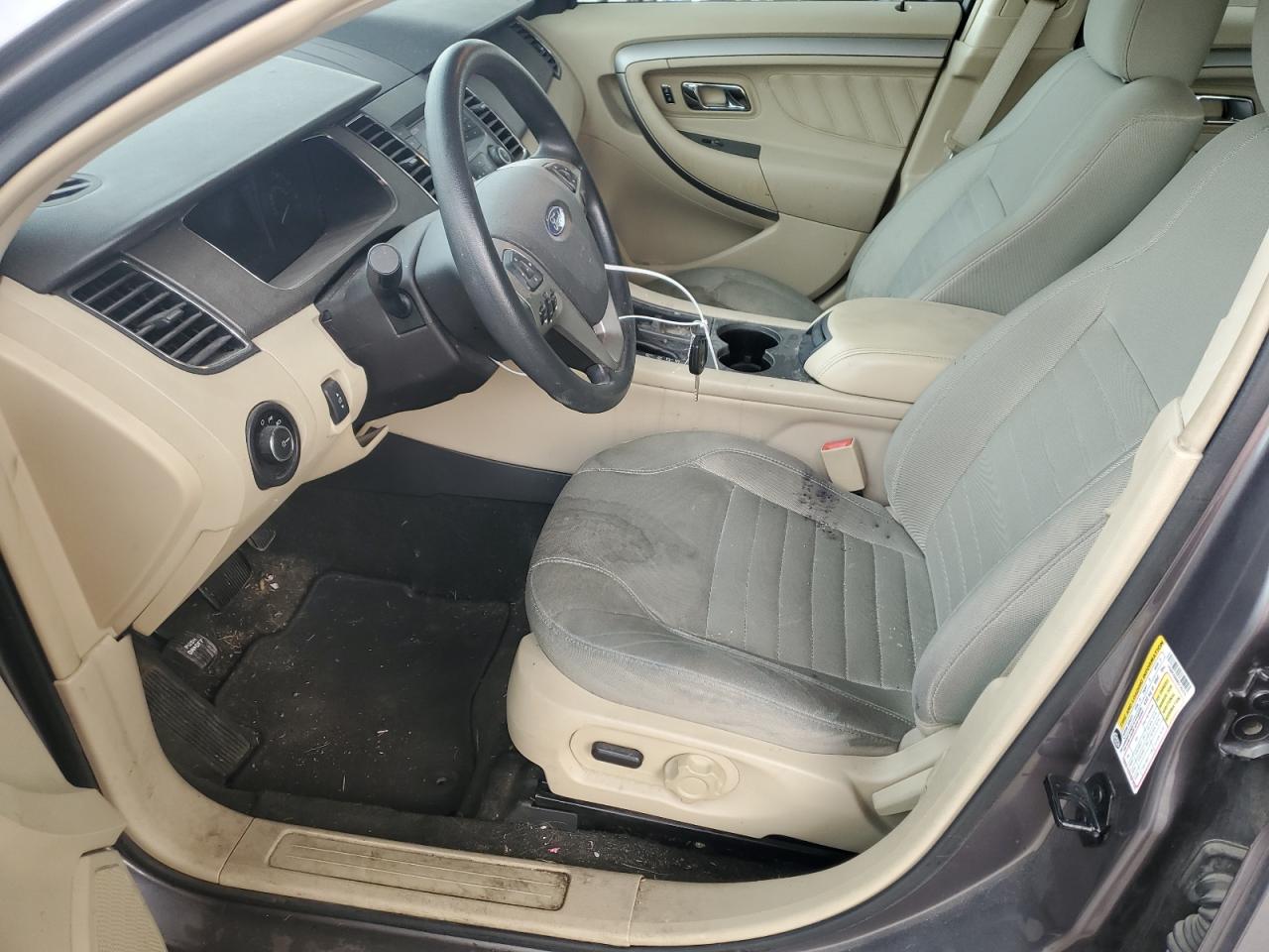 Ford Taurus Se Image 12