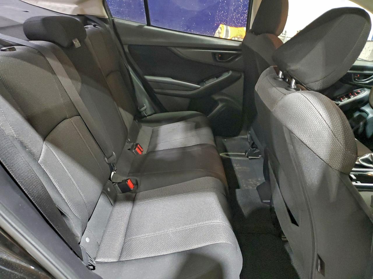 Subaru Impreza Image 8