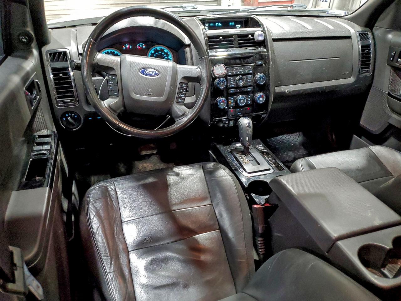 Ford Escape Limited Image 6