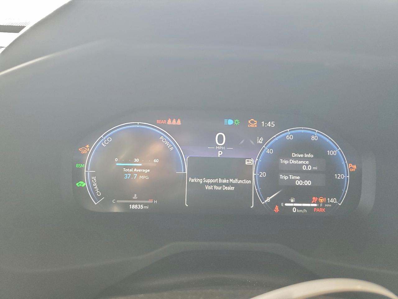 Toyota RAV4 Xse Image 10