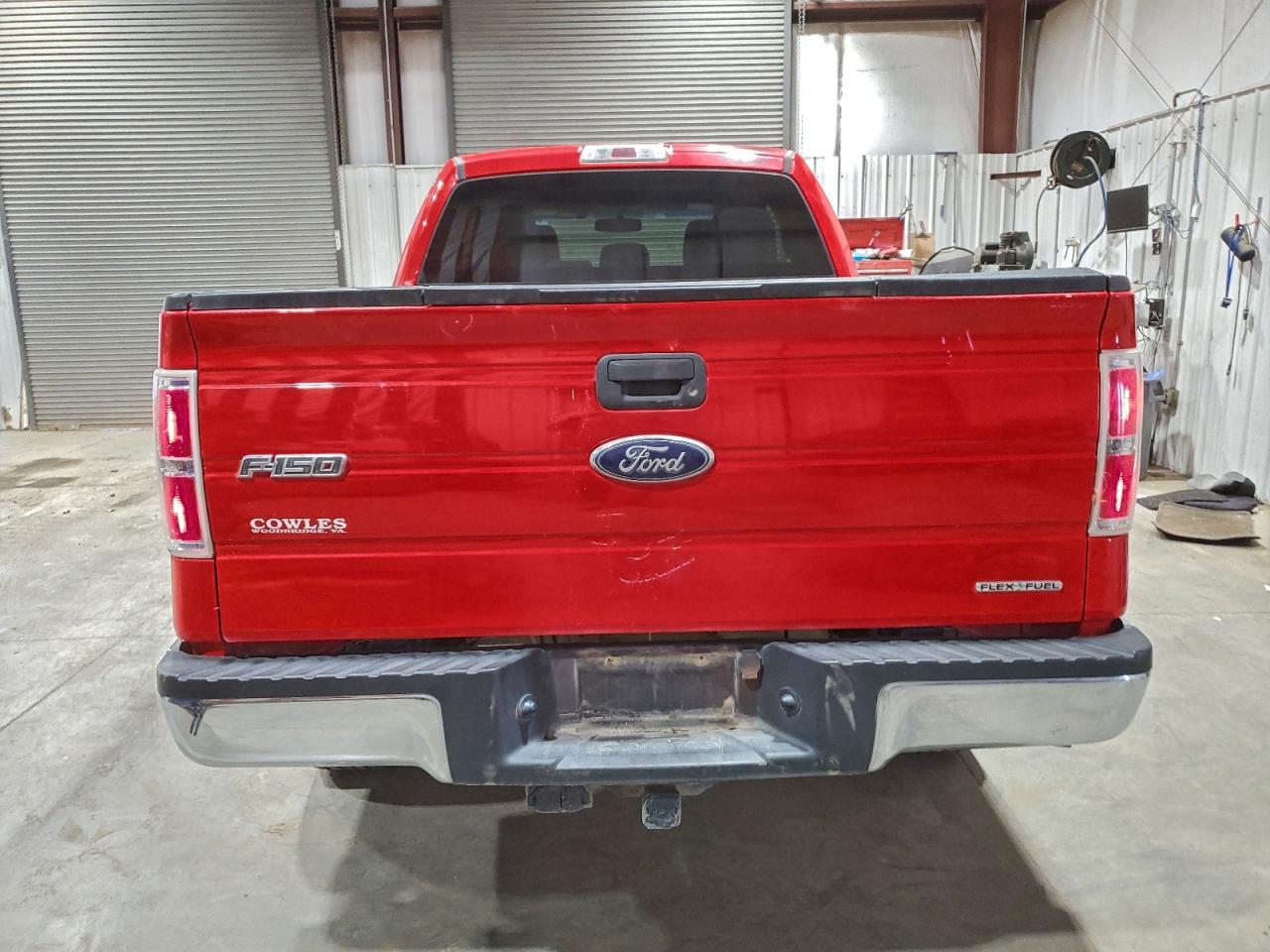 Ford F-150 Super Cab Image 9
