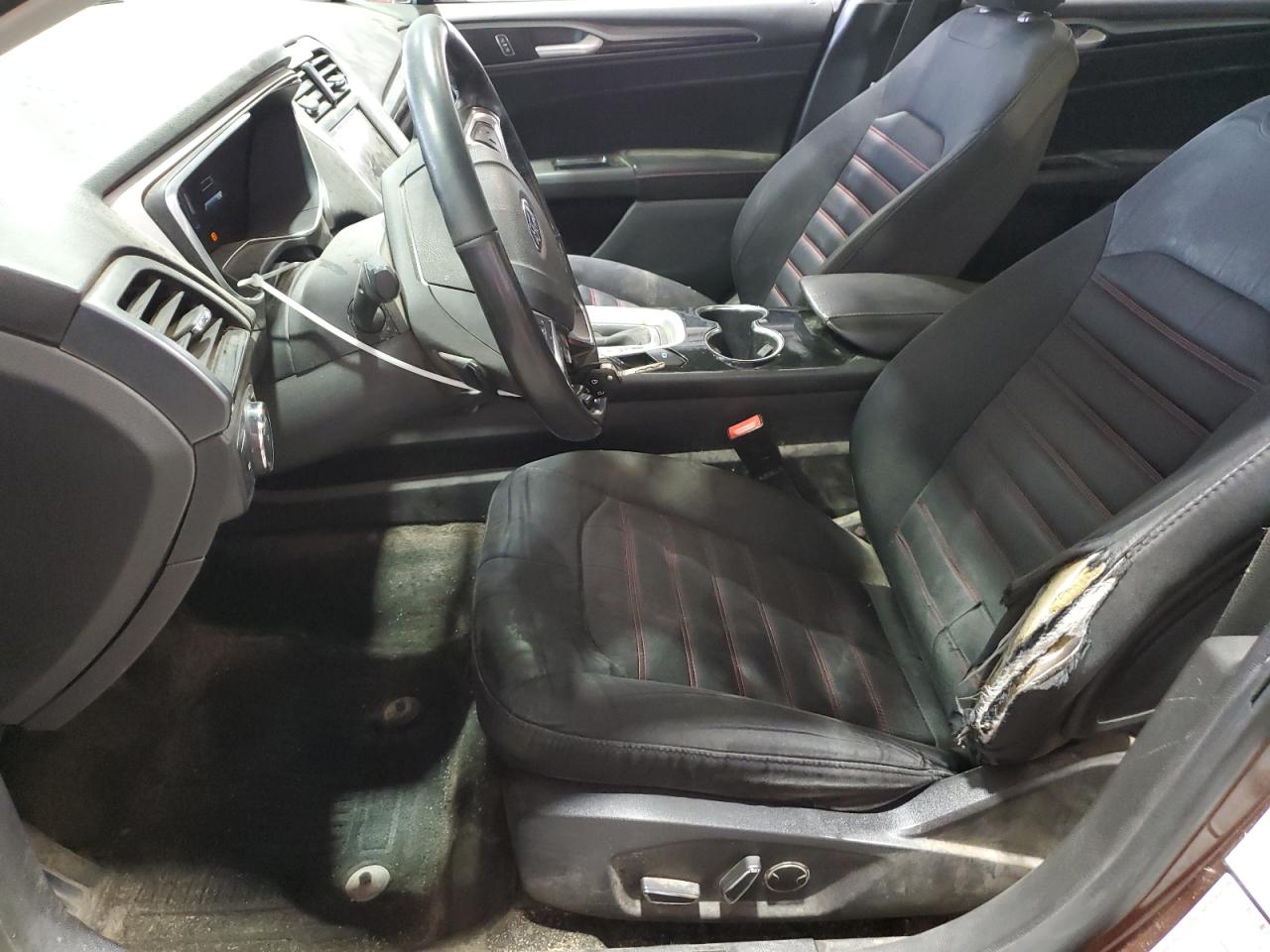 Ford Fusion Se Image 4