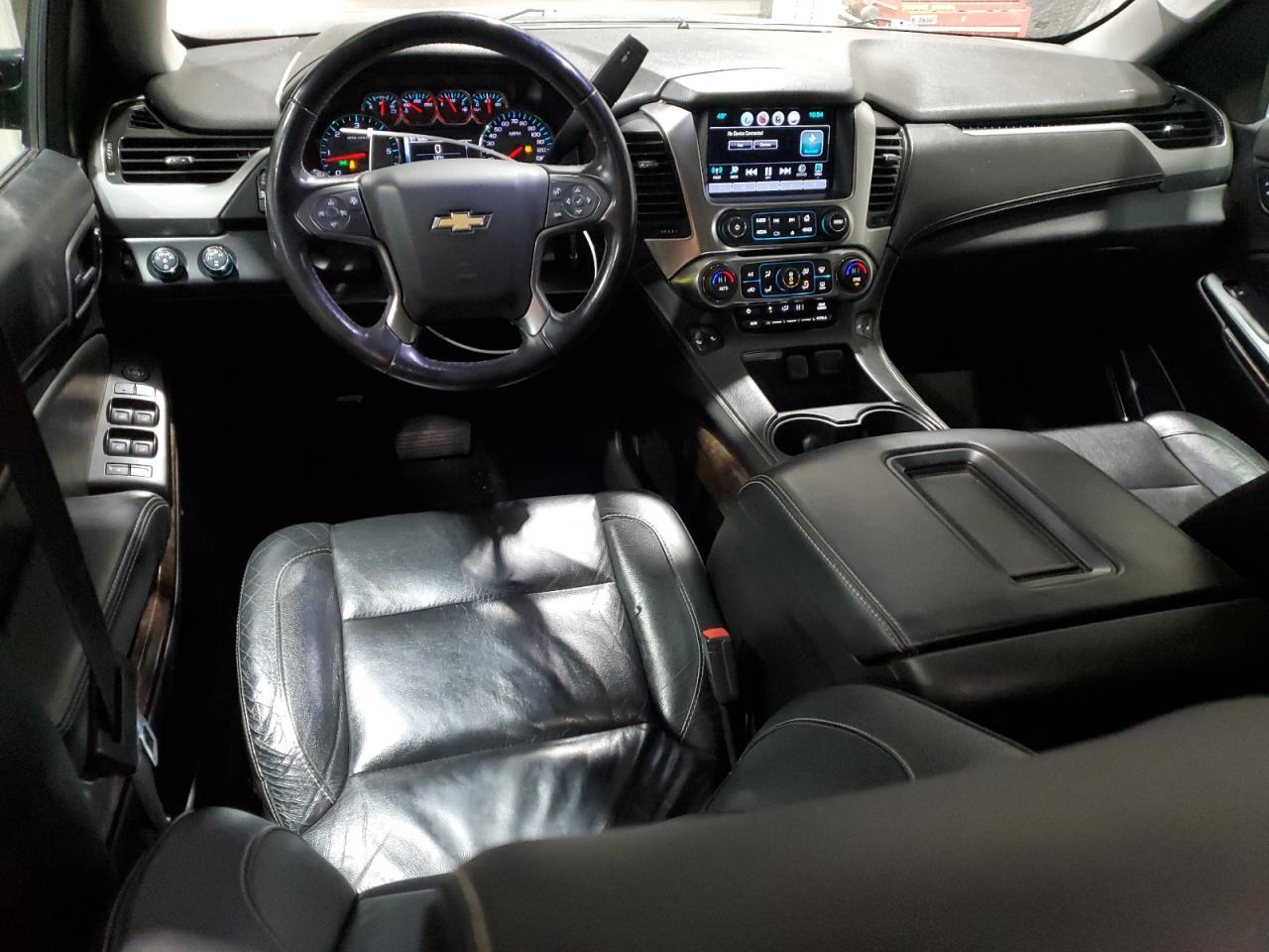 Chevrolet Suburban K1500 Lt Image 7