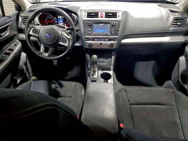 Subaru Legacy 2.5i Image 11