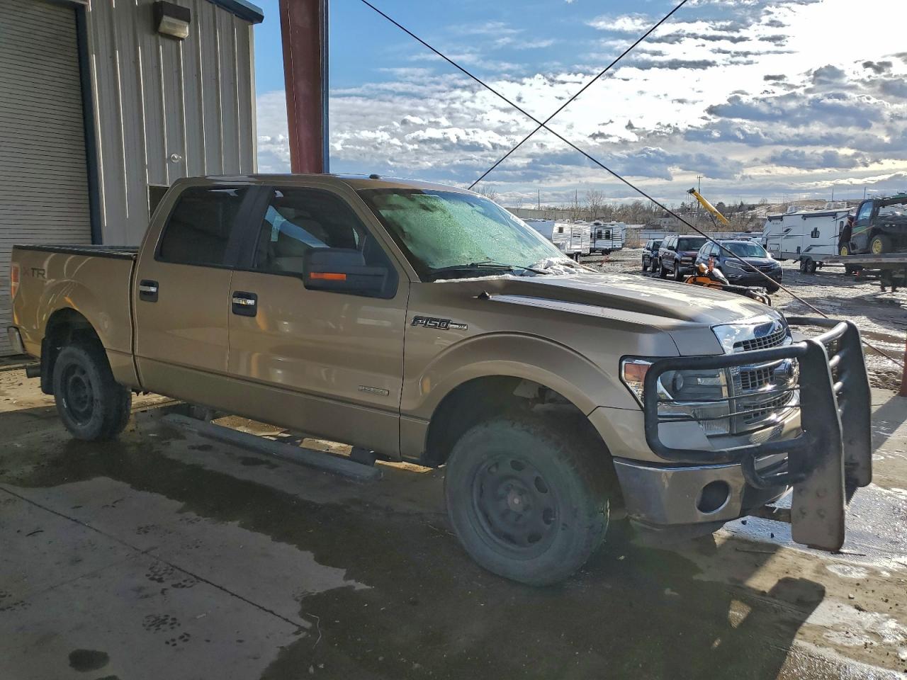 Ford F-150 Supercrew Image 4