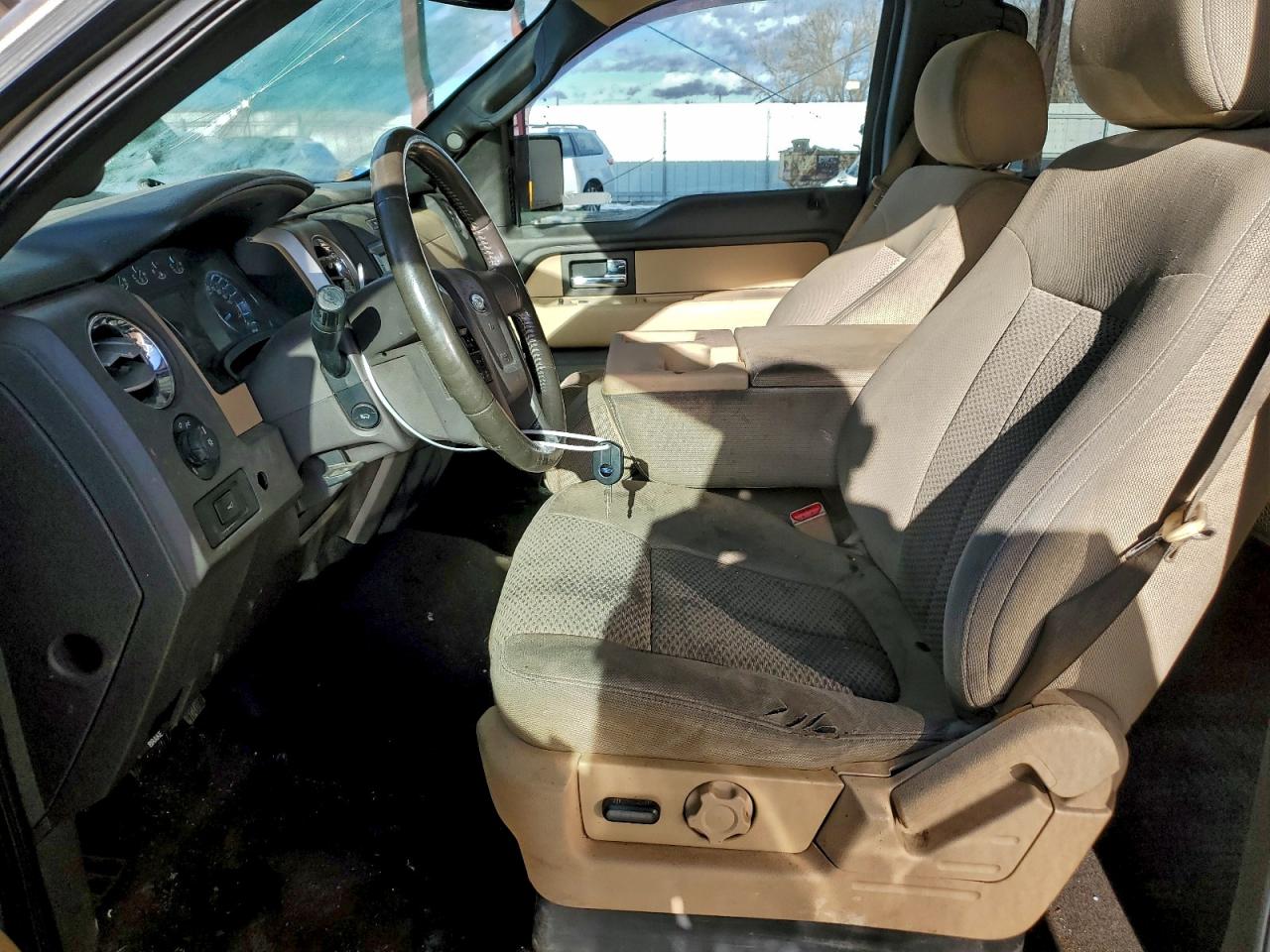 Ford F-150 Supercrew Image 3