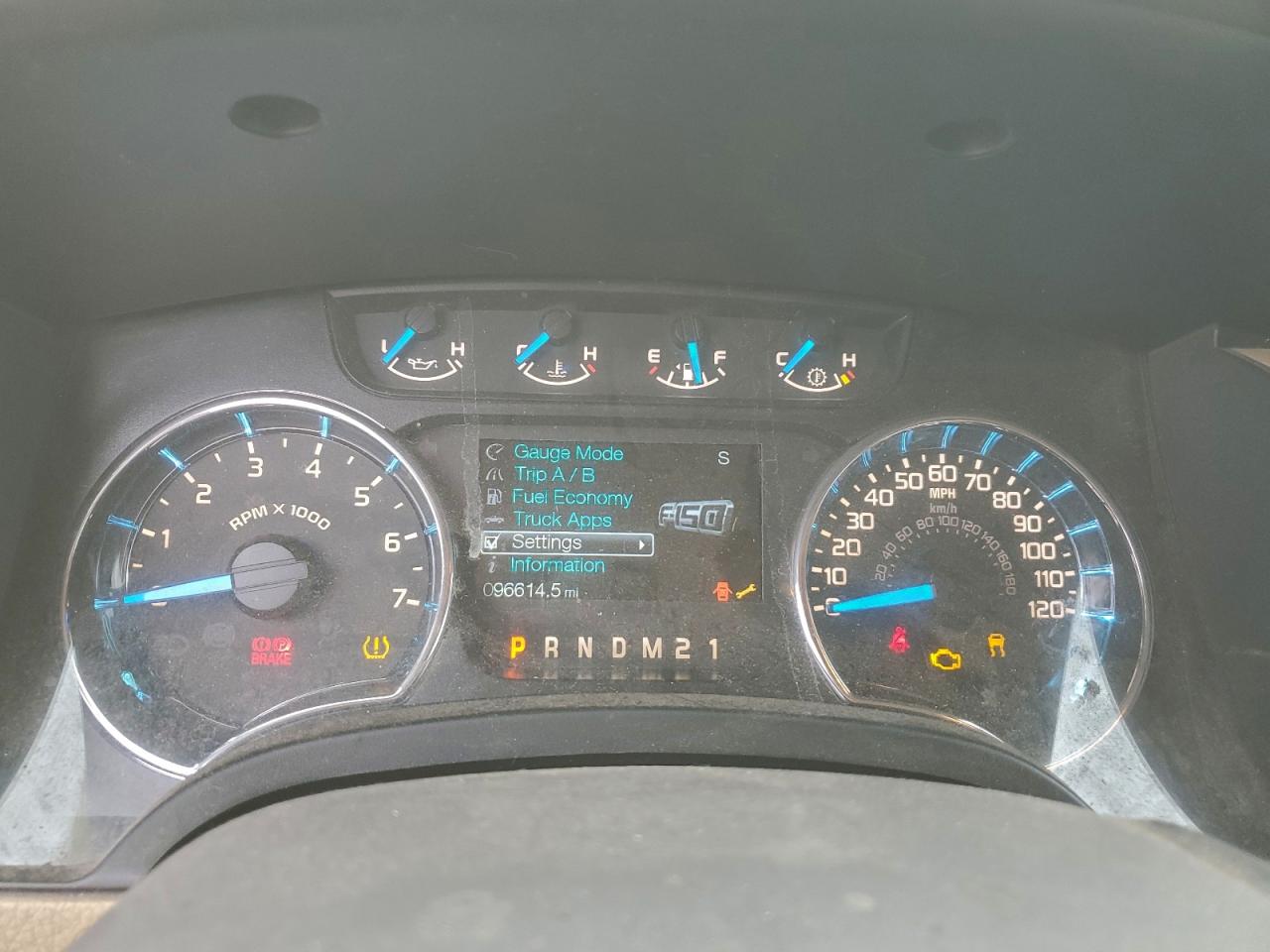 Ford F-150 Supercrew Image 11