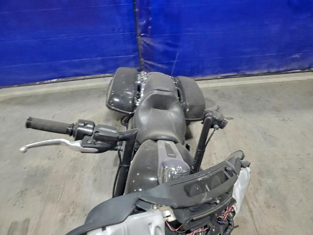 Harley-Davidson Fl Street Glide Image 6