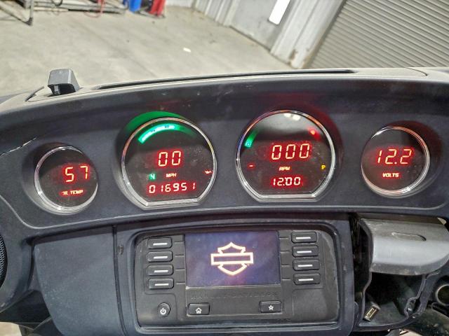 Harley-Davidson Fl Street Glide Image 9