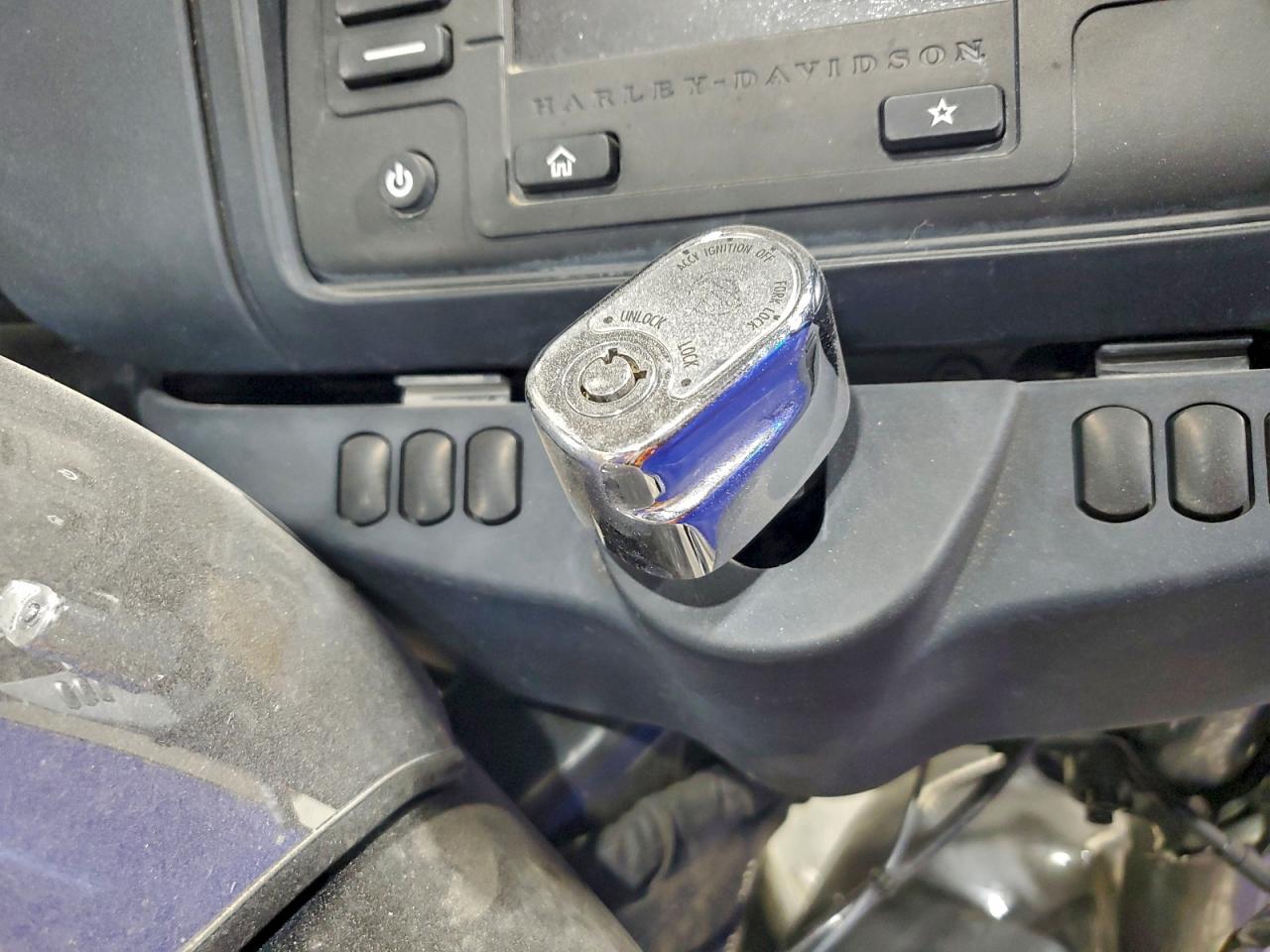 Harley-Davidson Fl Street Glide Image 5