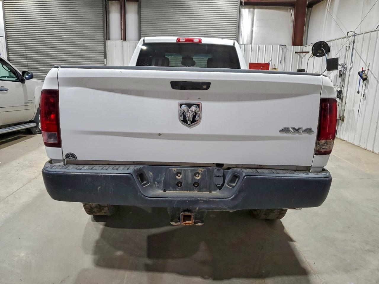 Ram 2500 St Image 8