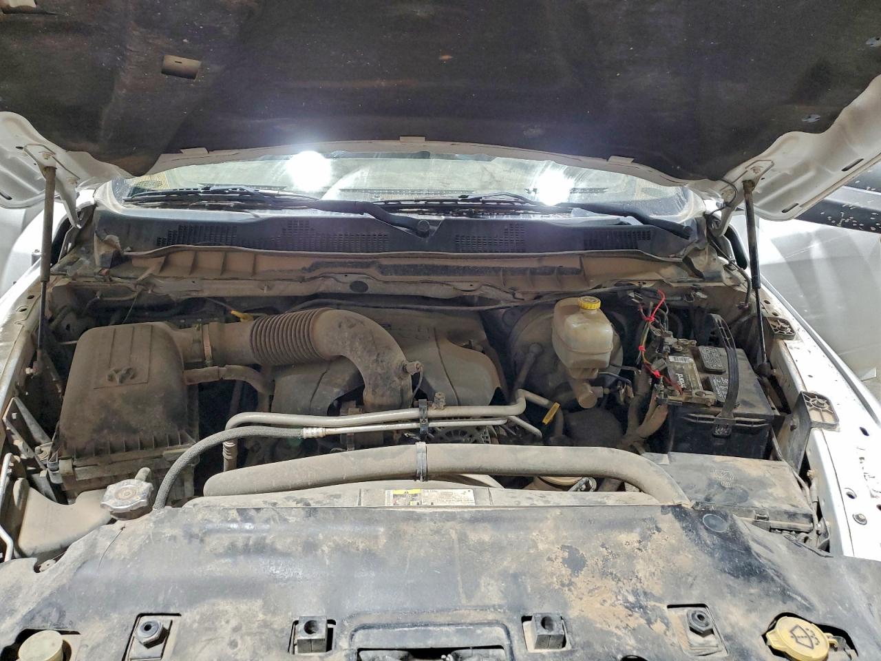 Ram 2500 St Image 10