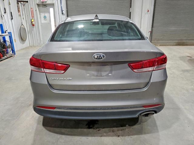 Kia Optima Lx Image 9