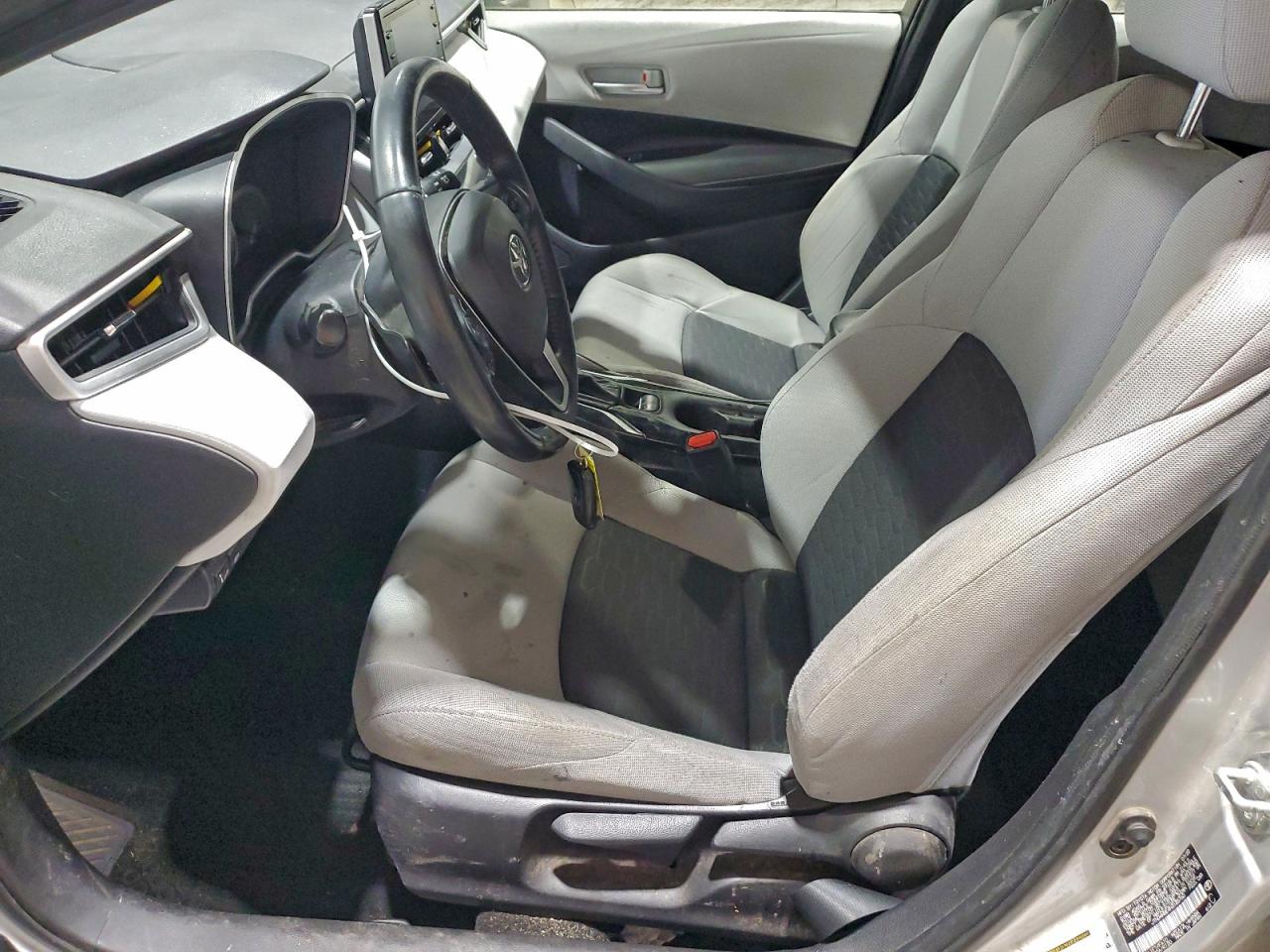 Toyota Corolla Se Image 3