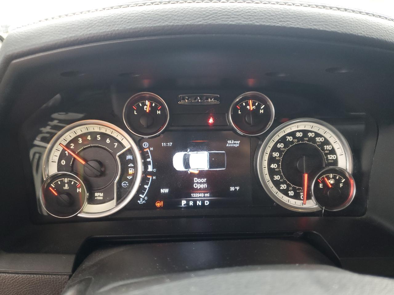 Ram 1500 Sport Image 9