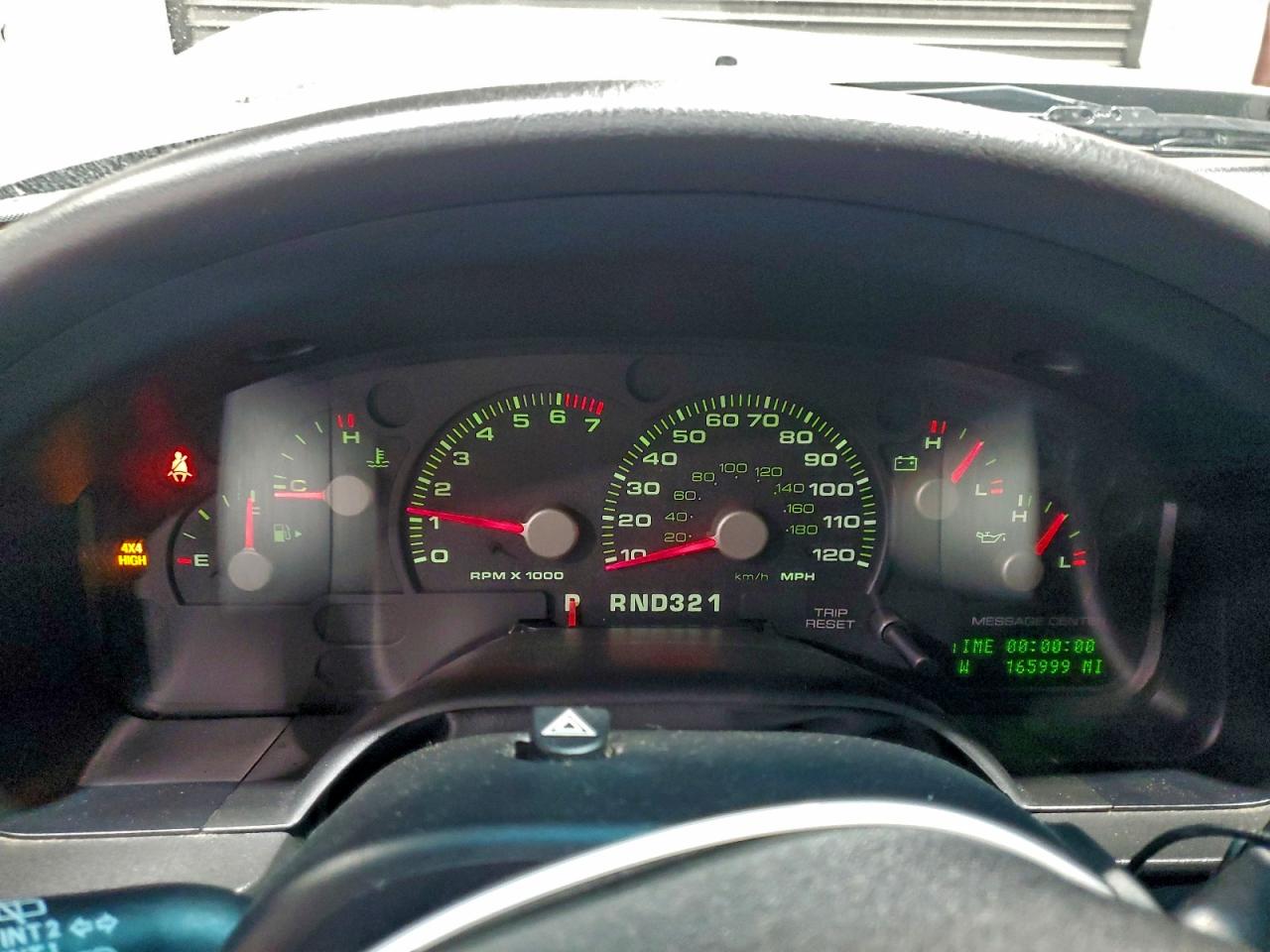 Ford Explorer Limited Image 9