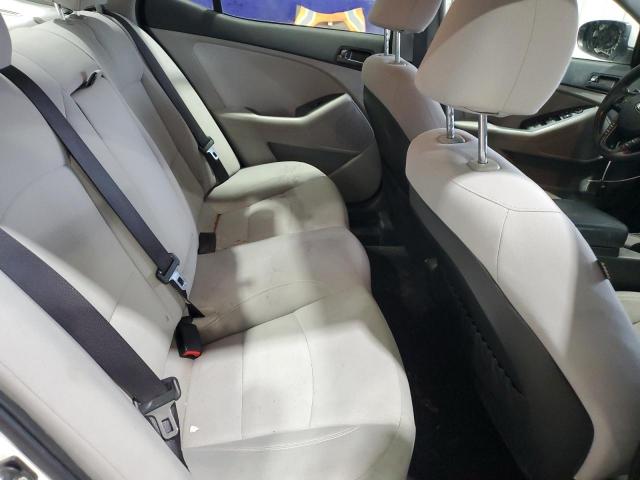 Kia Optima Lx Image 12