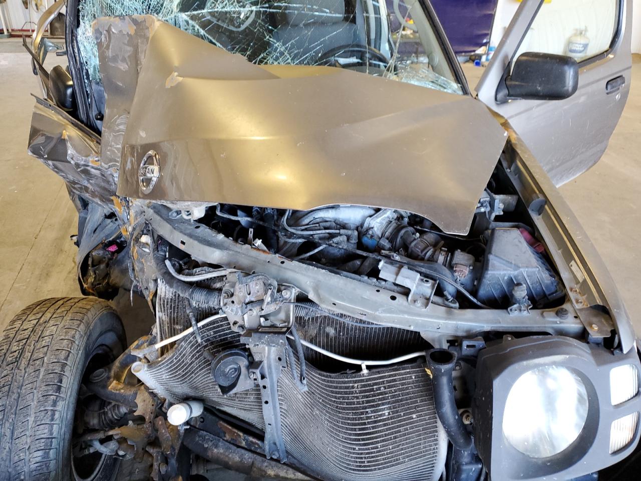 Nissan Xterra Xe Image 8