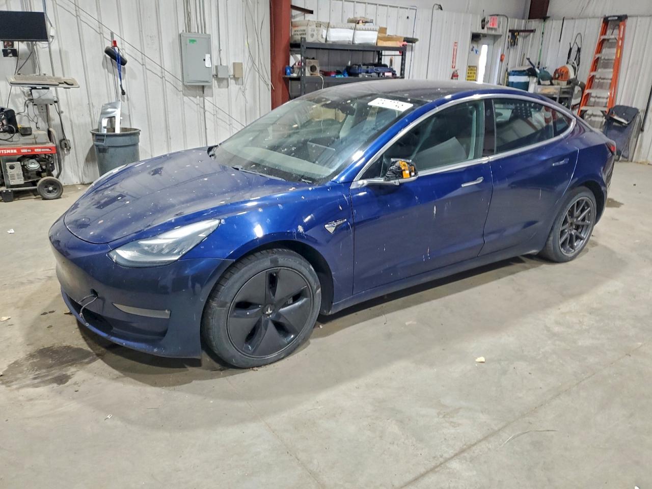 Tesla Model 3 Image 1
