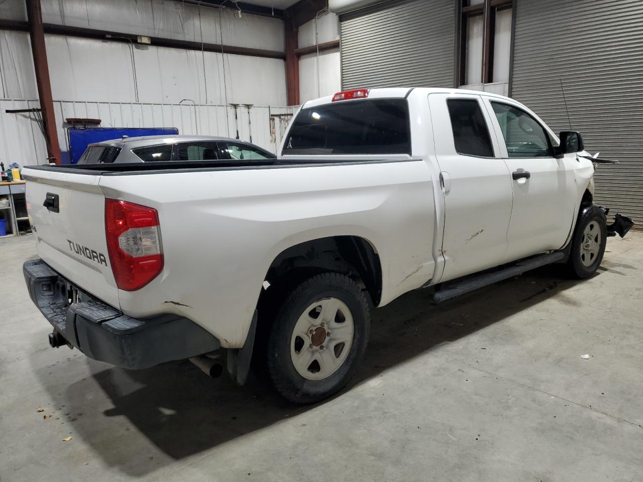 Toyota Tundra Double Cab Sr Image 4