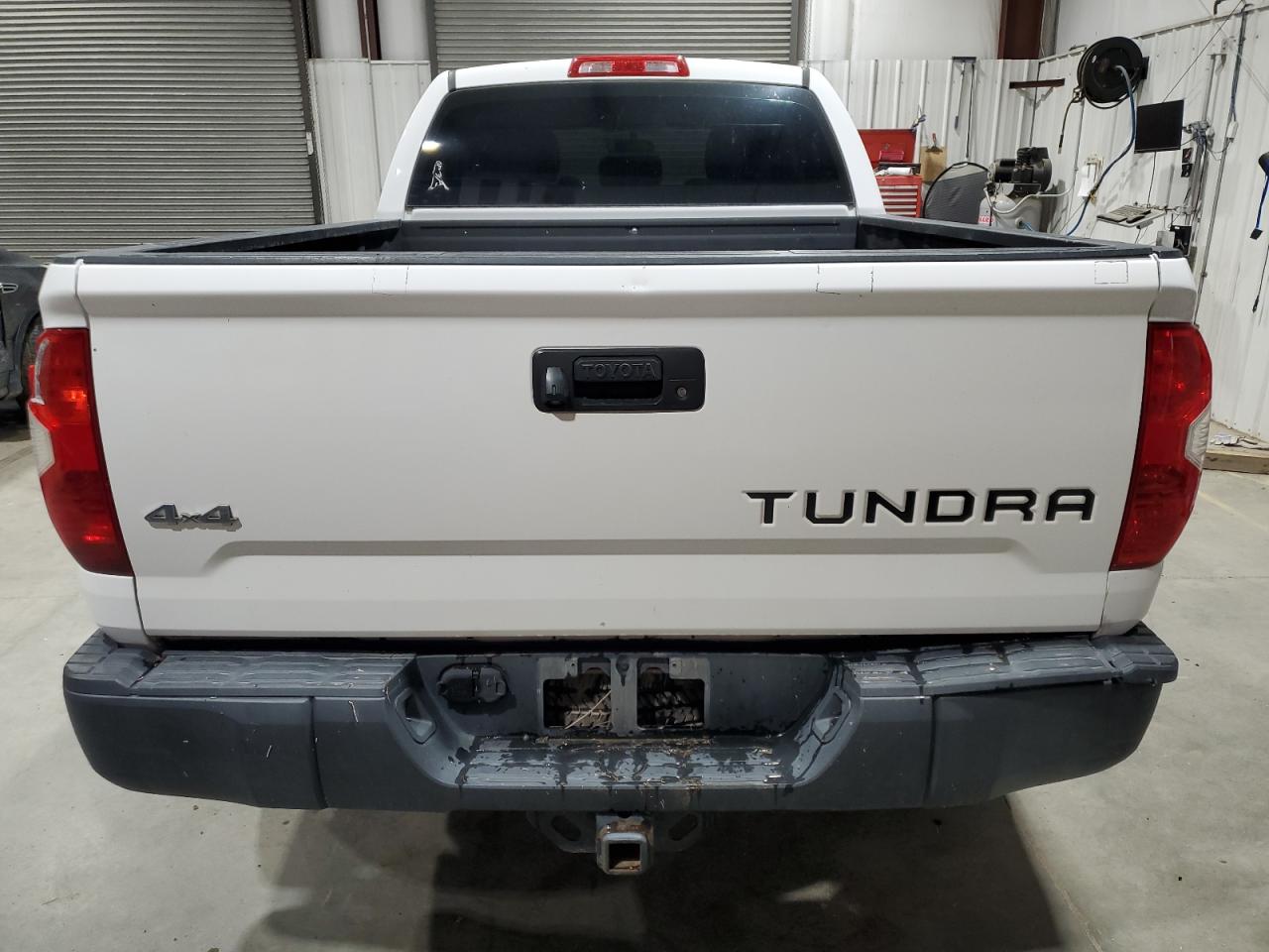 Toyota Tundra Double Cab Sr Image 3
