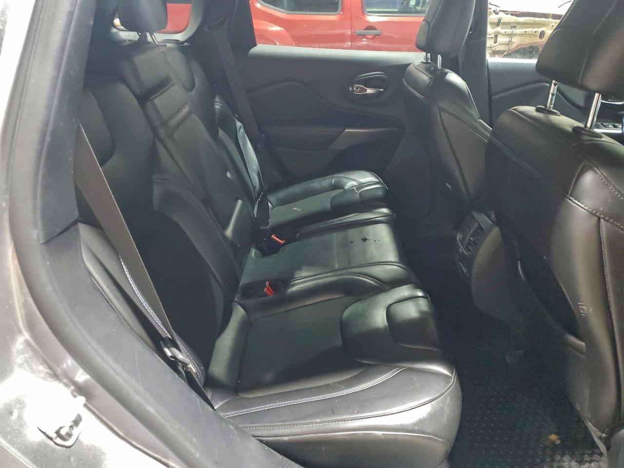 Jeep Grand Cherokee Latitude Plus Image 6