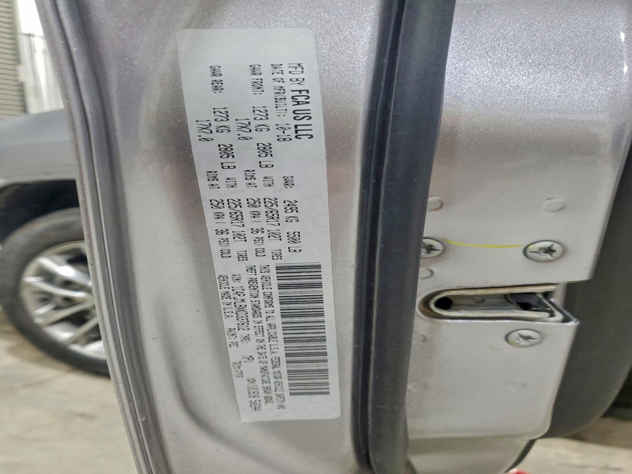 Jeep Grand Cherokee Latitude Plus Image 3