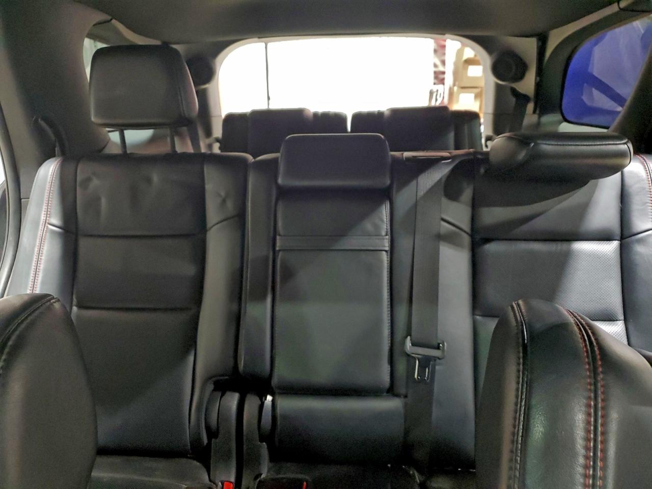 Dodge Durango R/t Image 9