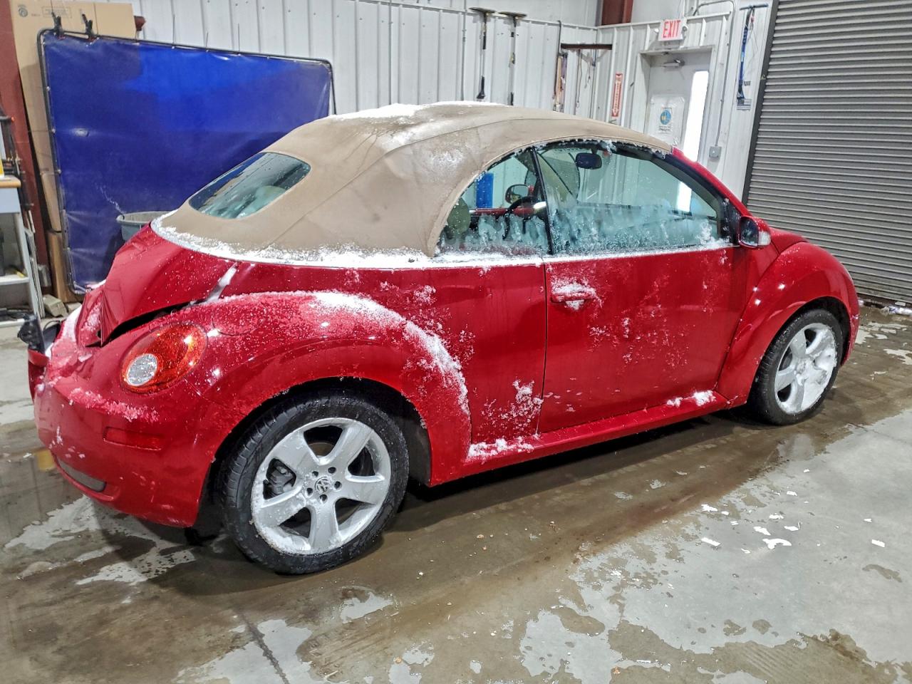 Volkswagen Beetle Convertible Option Package 2 Image 2