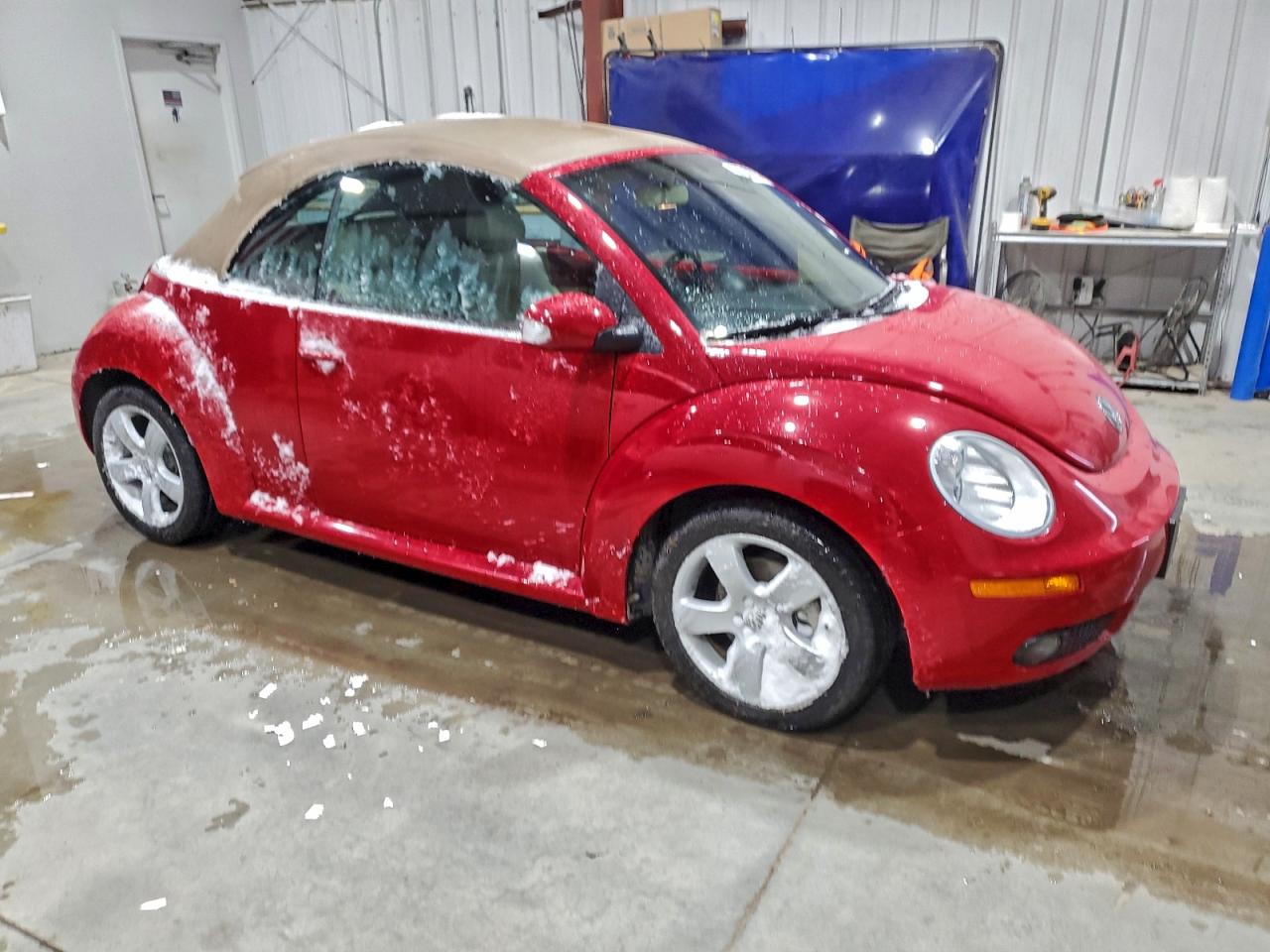 Volkswagen Beetle Convertible Option Package 2 Image 5
