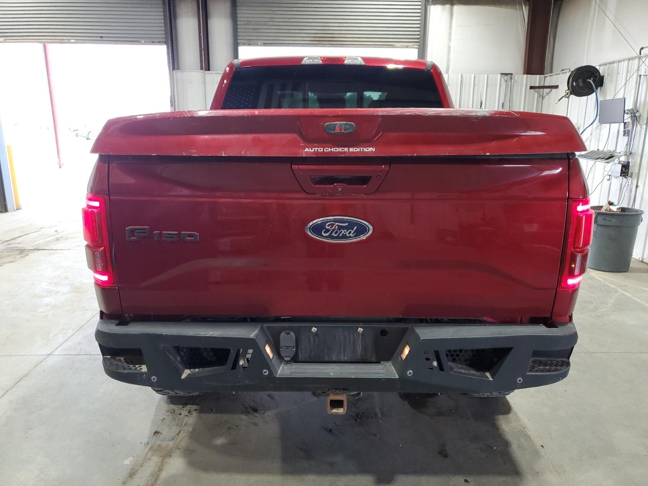 Ford F-150 Supercrew Image 3