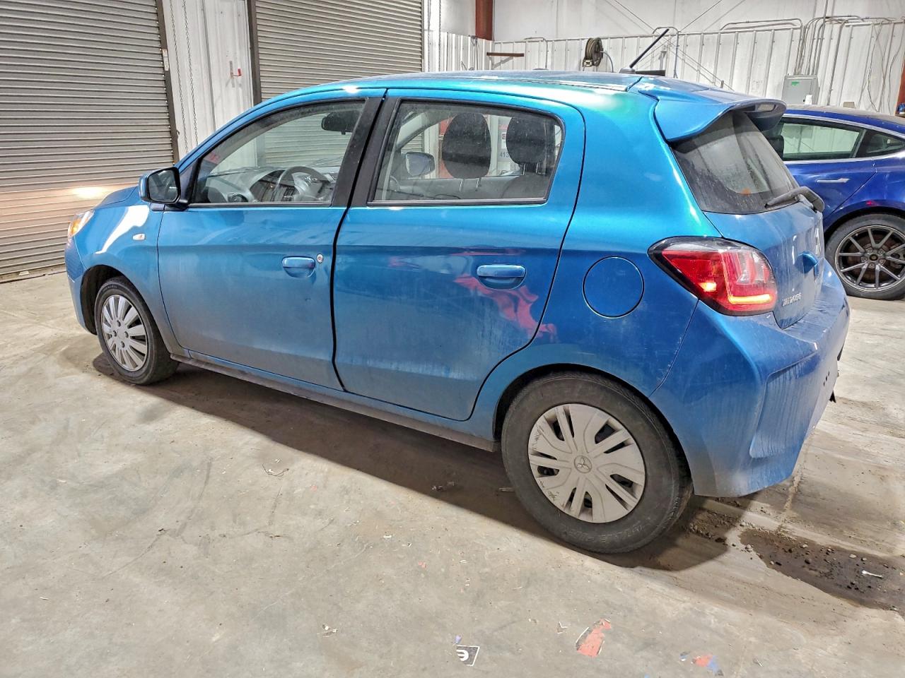 Mitsubishi Mirage Es Image 11