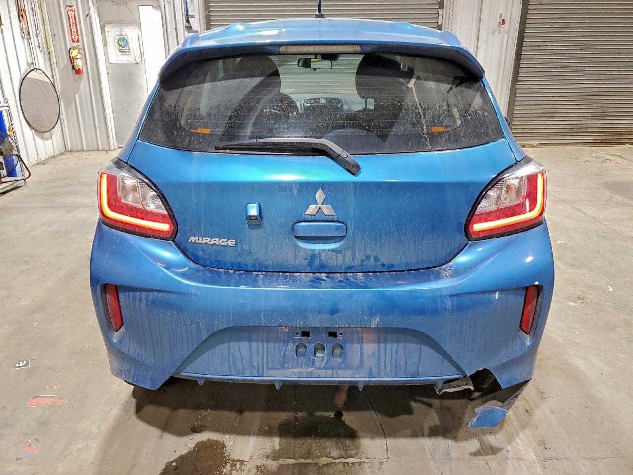Mitsubishi Mirage Es Image 10