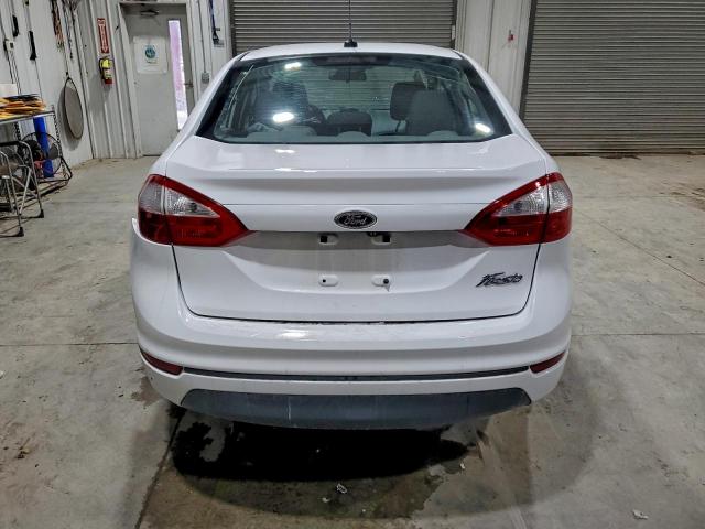 Ford Fiesta S Image 6